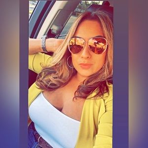 Meet your Posher, Jenny